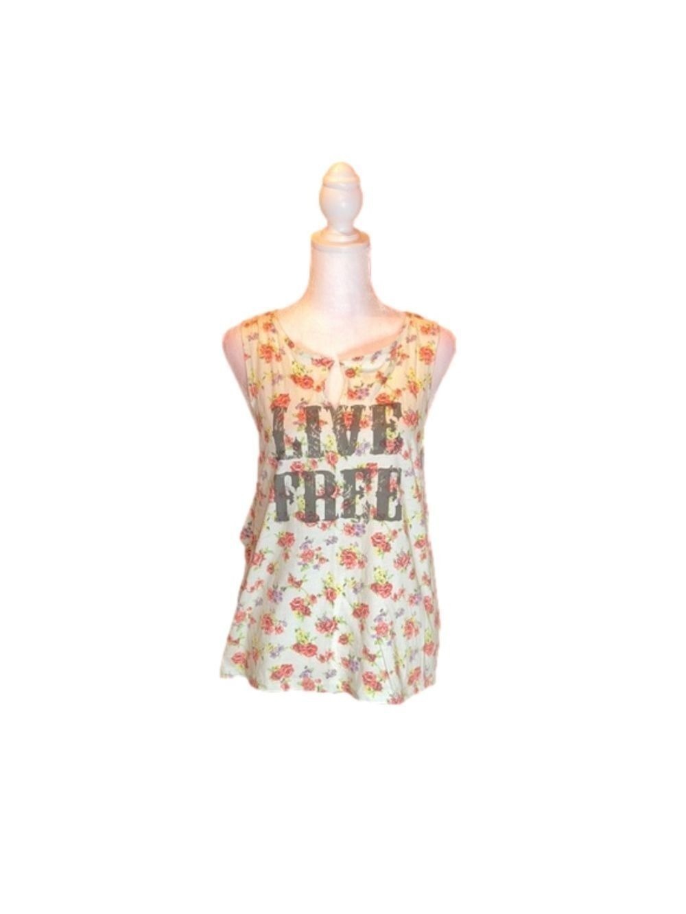 POLLY & ESTHER Adorable “LIVE FREE” Floral Tank Top Size M